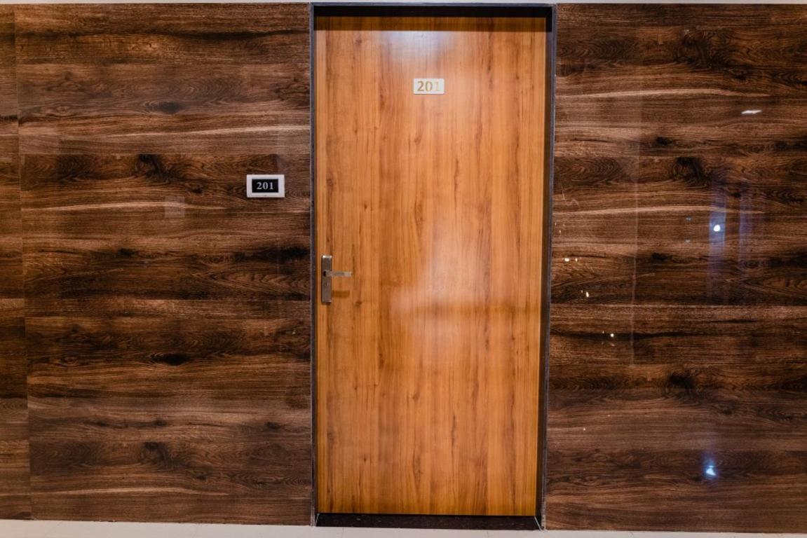 Hotel Ayodhya Virpur Esterno foto