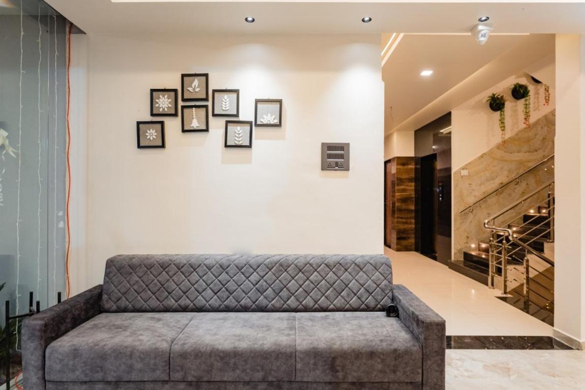 Hotel Ayodhya Virpur Esterno foto