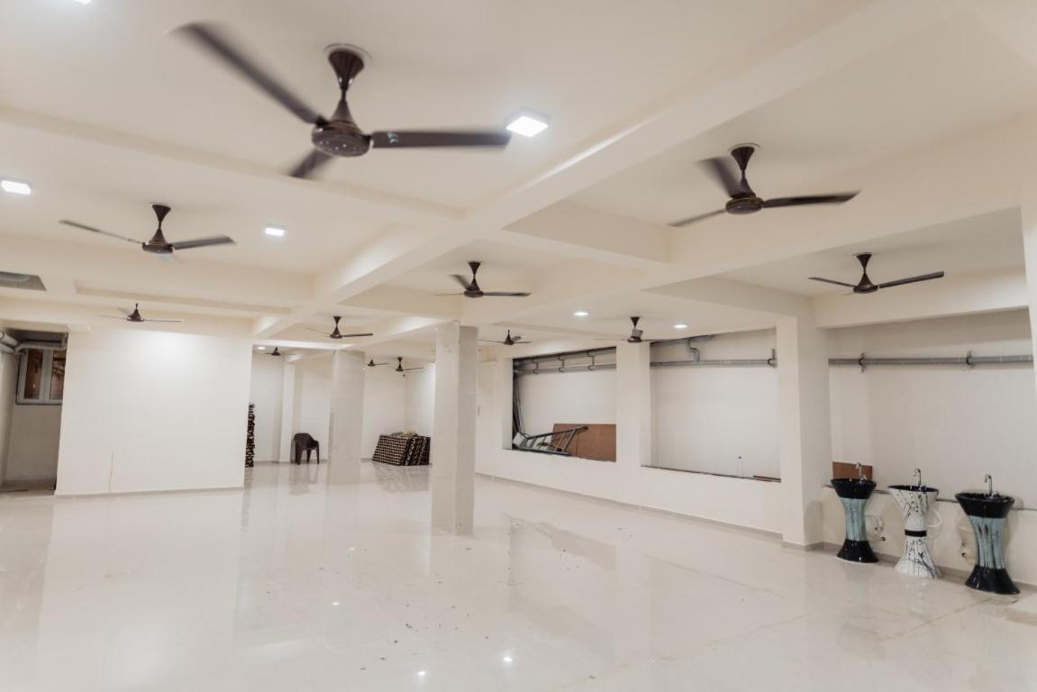 Hotel Ayodhya Virpur Esterno foto